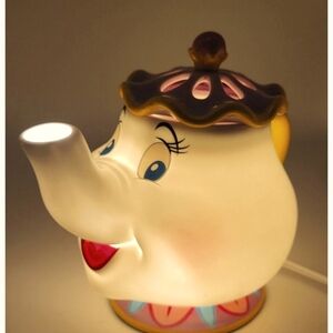 Scentsy warmer Ms.Potts